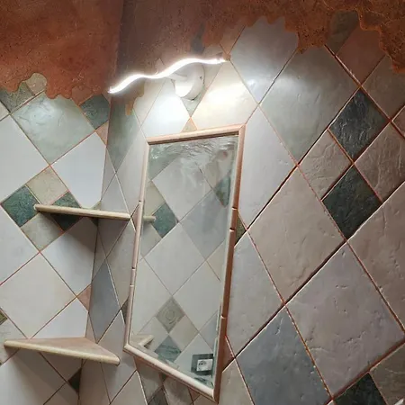 Casa Gaudi *