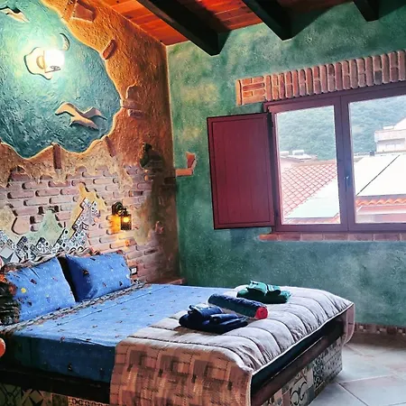Casa Gaudi