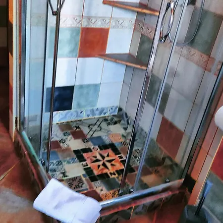 Pensión Casa Gaudi *